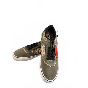 Airwalk Men's Sneakers Size 12 Green and Camouflage